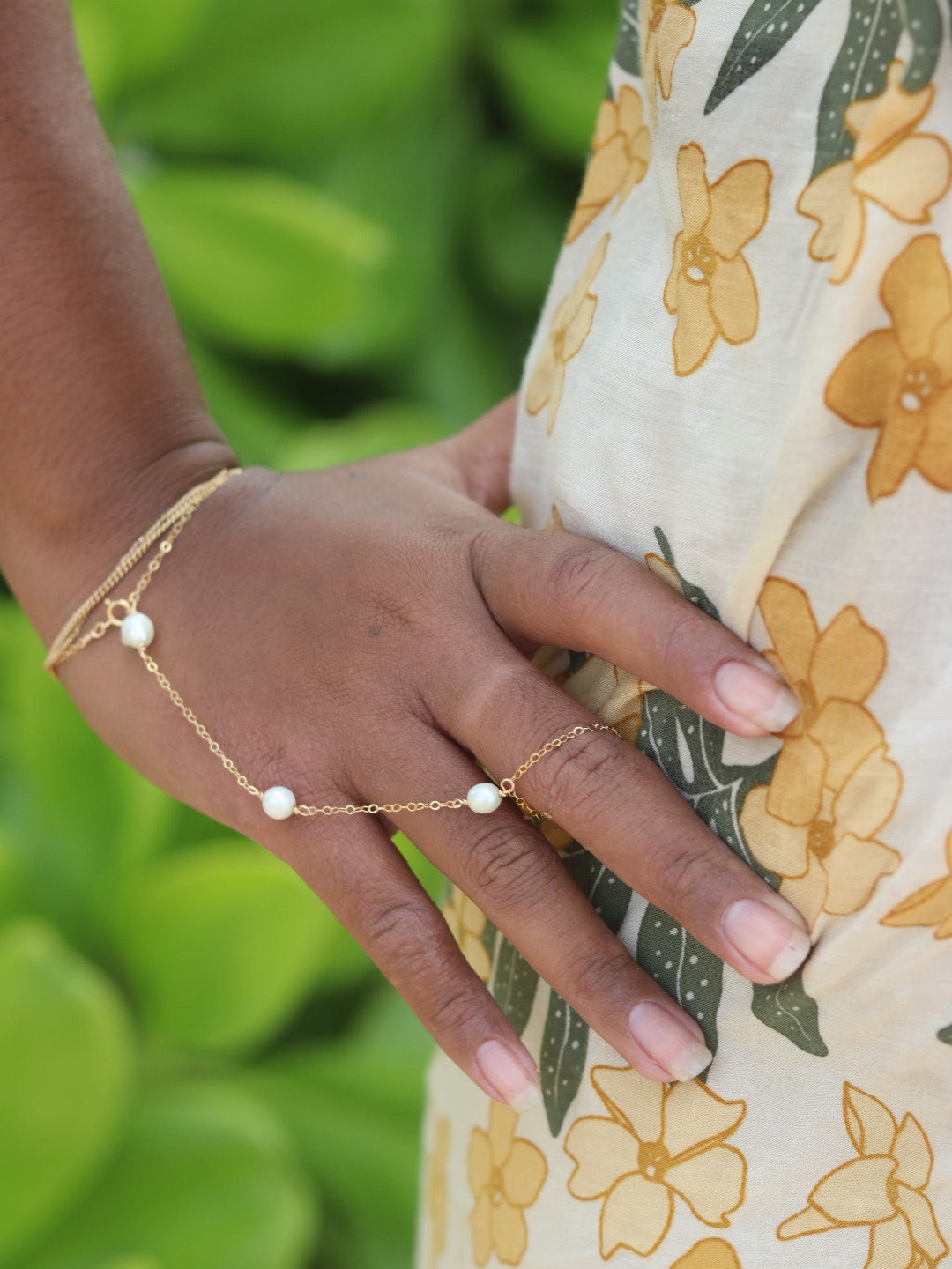 Keshi Pearl Hand Chain