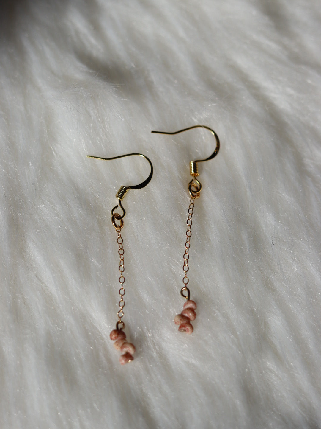 Kahelelani Dangles