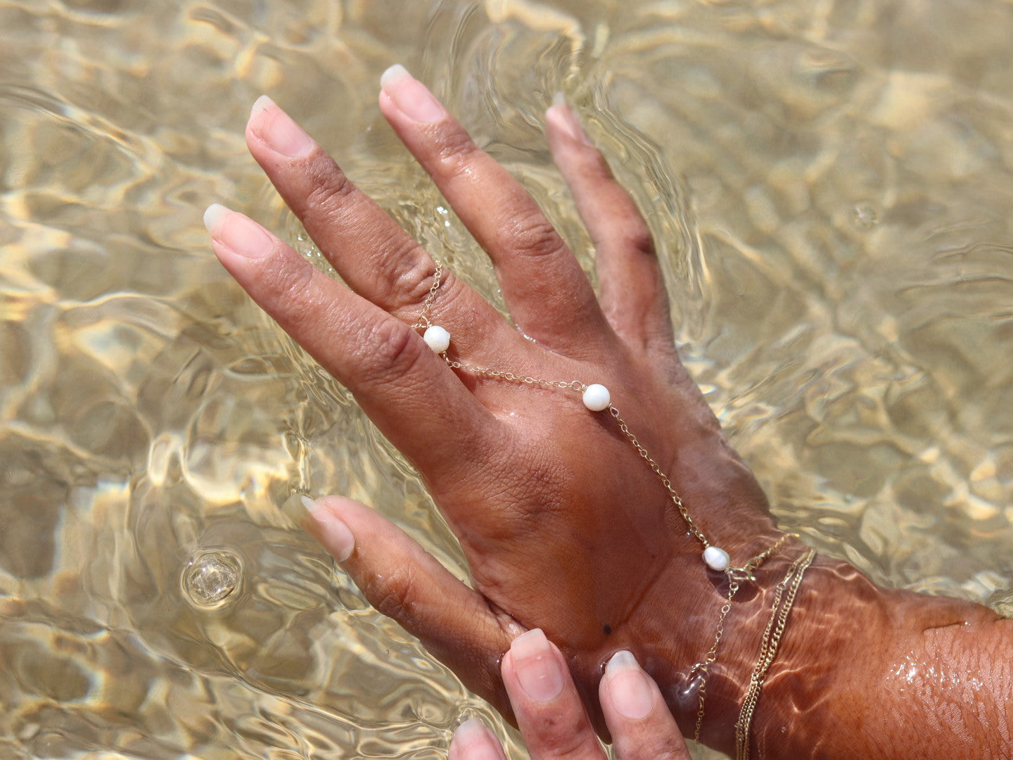 Keshi Pearl Hand Chain