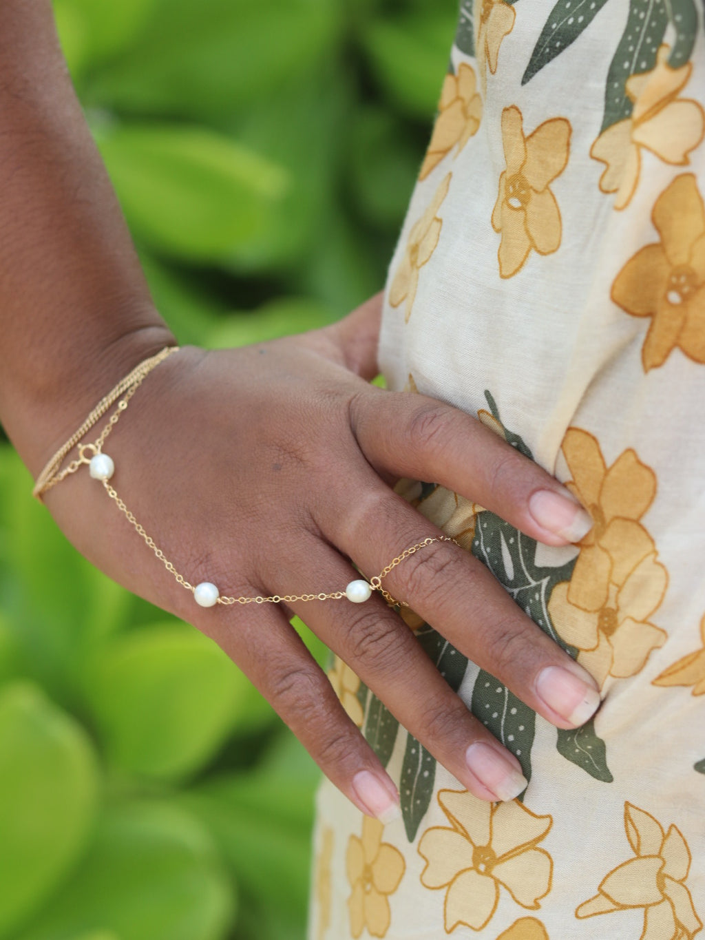 Keshi Pearl Hand Chain